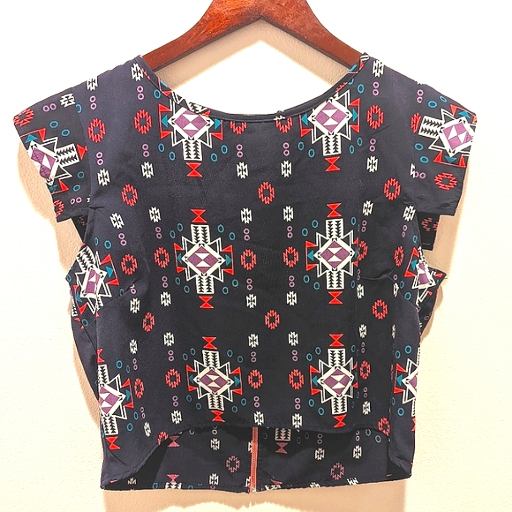 * B Jewel* Zip Back Cropped Blouse Size Girls XL